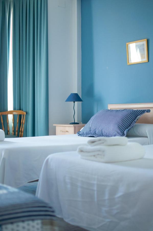 Hostal Concepcion La Mata  Luaran gambar