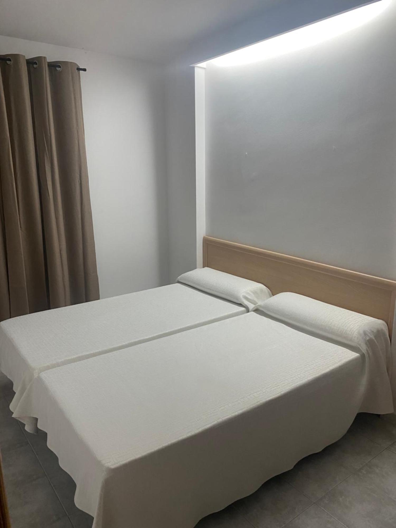 Hostal Concepcion La Mata  Luaran gambar